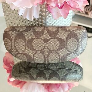 Coach Hard Sunglass / Eyeglass Signature C Case